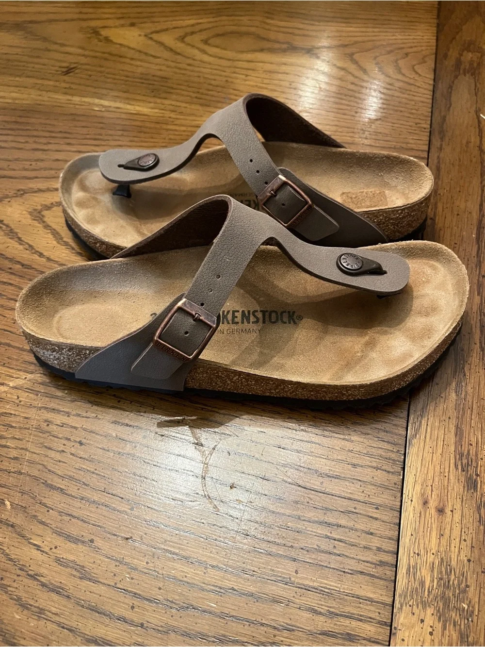 Birkenstock Brown Gizeh Thong Sandals, size 39 - Picture 7 of 10